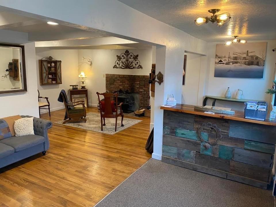 Photo of Others in Idaho City