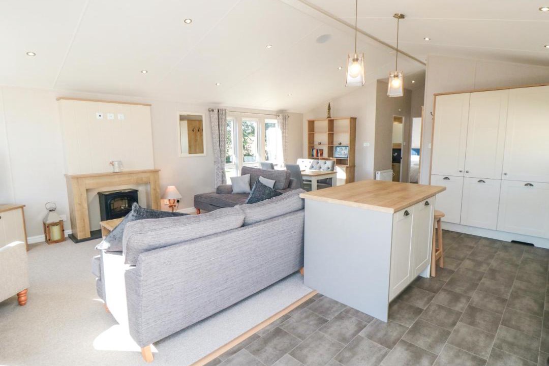 Photo of Others in Cayton Bay