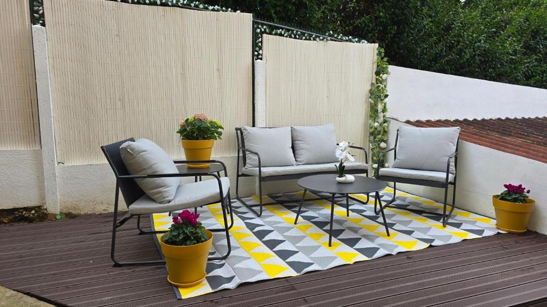 Photo of Patio Balcony in Quartier Vilmorin