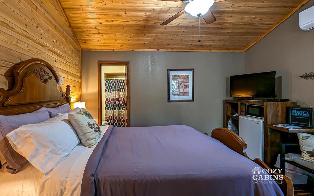 Photo of Bedroom in Ruidoso