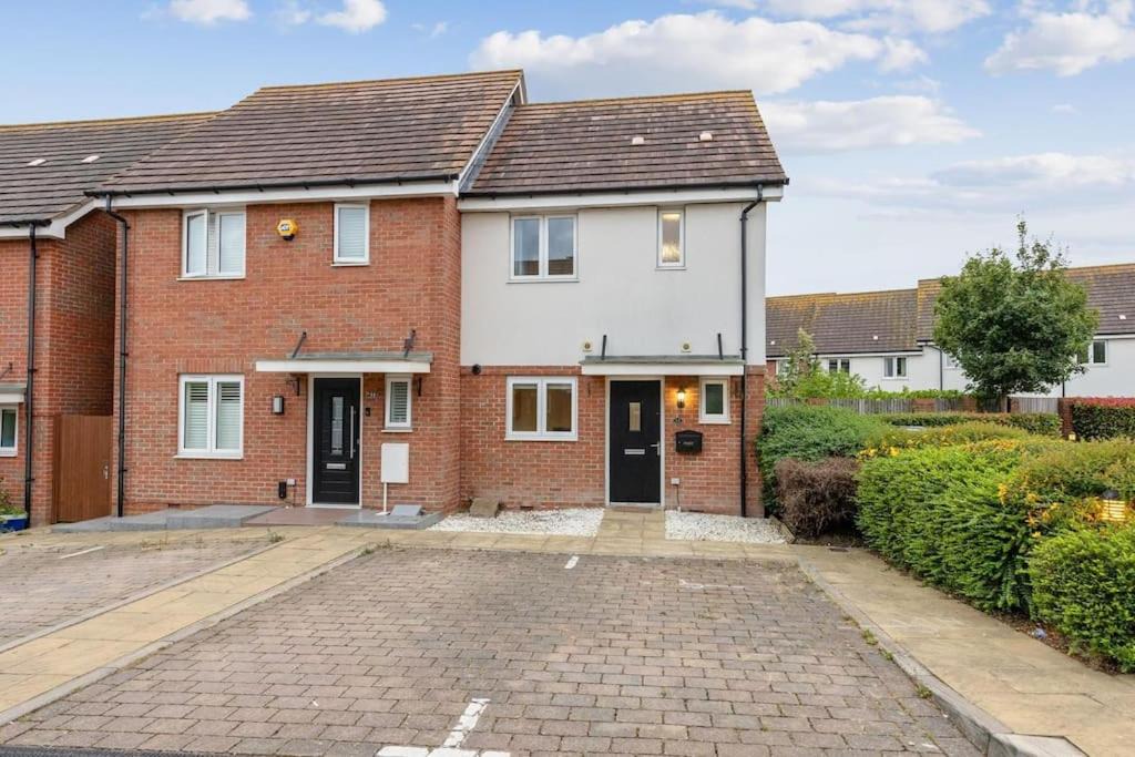 Photo of Others in Dartford