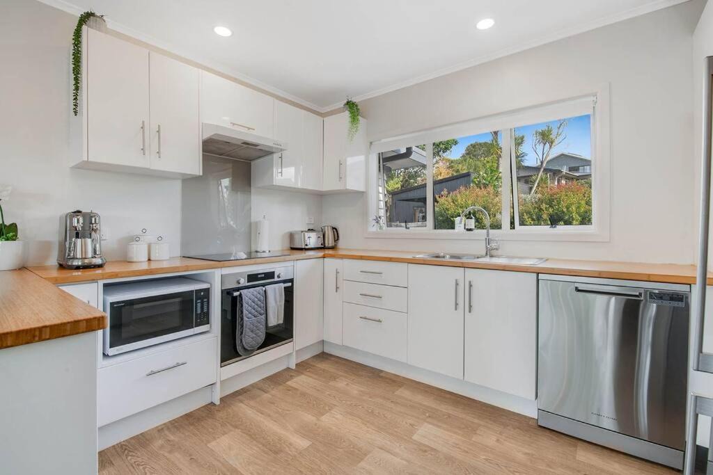 Photo of Kitchen in Red Beach