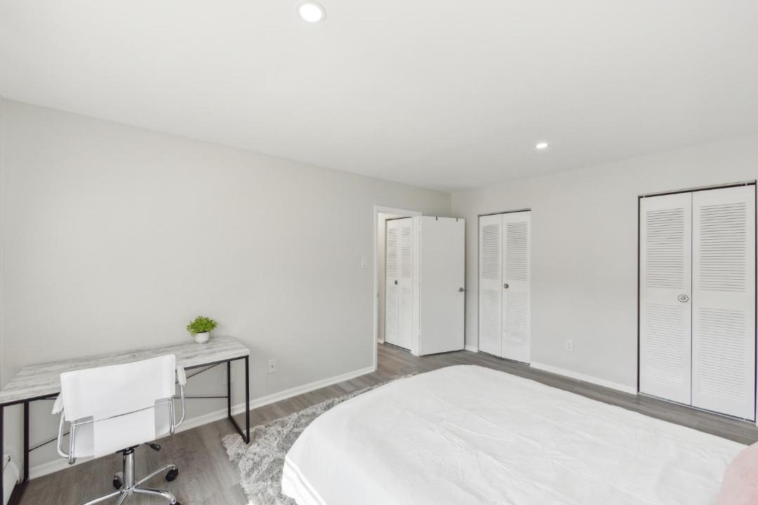 Photo of Bedroom in Newark