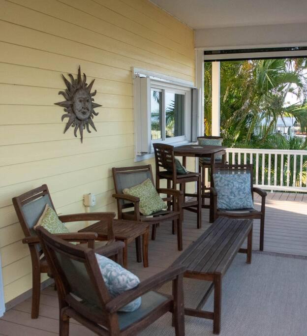 Photo of Patio Balcony in Englewood