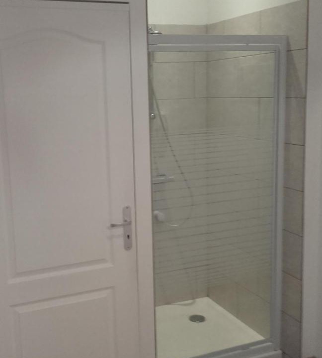 Photo of Bathroom in Moulins