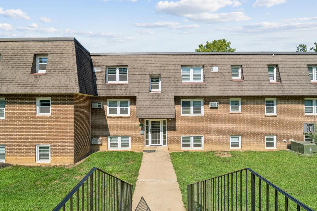 Photo of Others in Newark