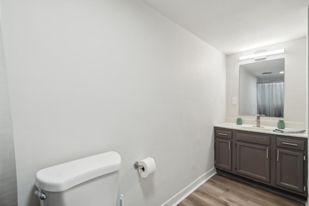 Photo of Bathroom in Newark
