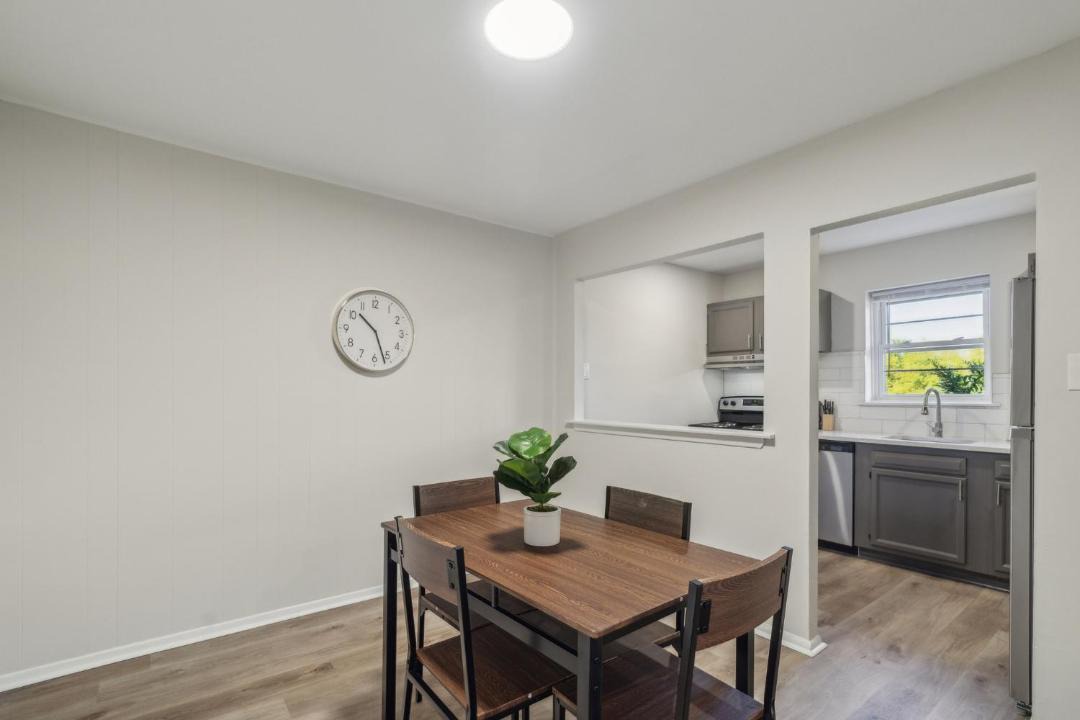 Photo of Others in Newark