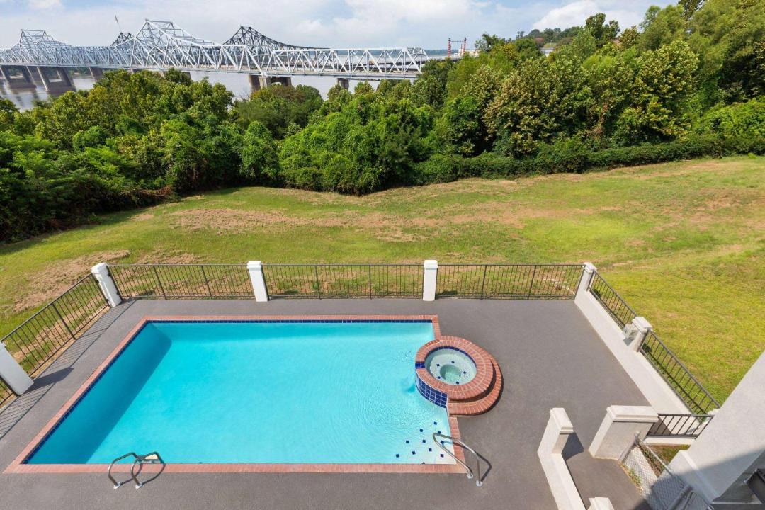 Photo of Others in Vicksburg