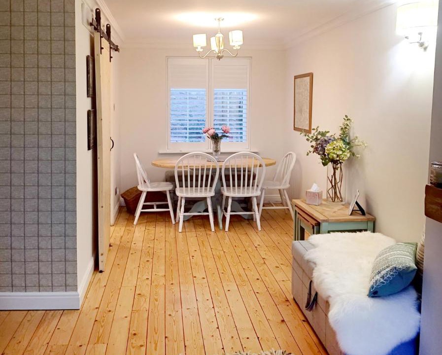 Photo of Others in Thorner