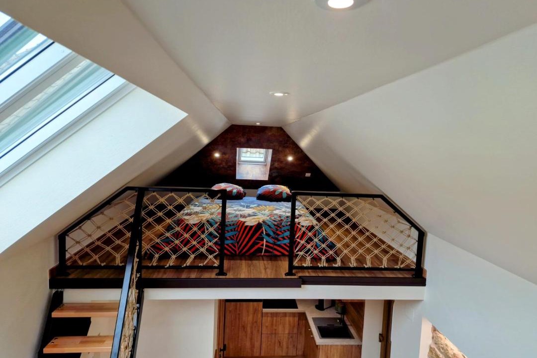 Photo of Others in Lupstein