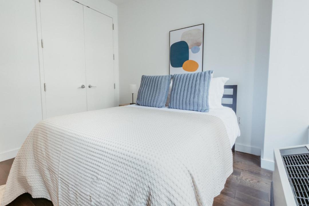 Photo of Bedroom in Financial District