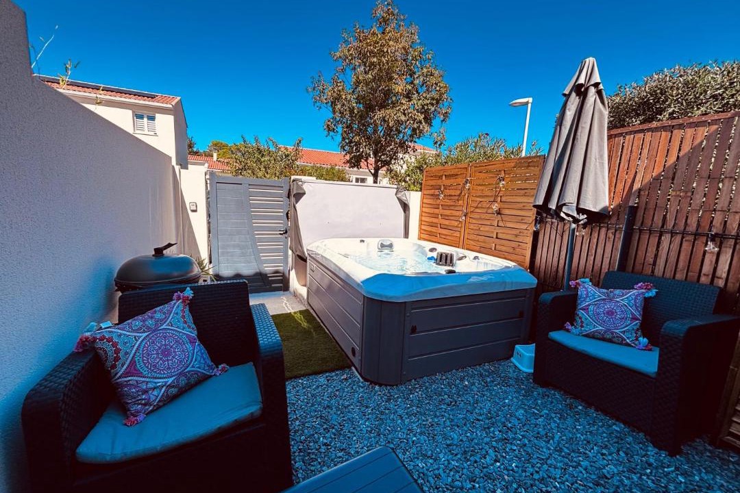 Photo of Patio Balcony in Sommieres