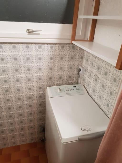 Photo of Bathroom in Campan