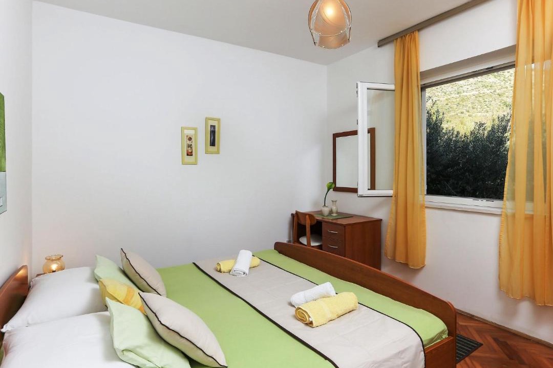 Photo of Bedroom in Brsecine