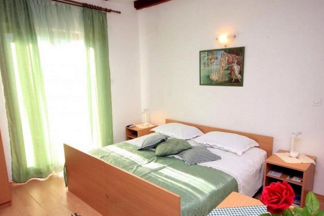 Photo of Bedroom in Brsecine