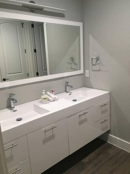 Photo of Bathroom in Horseshoe Bay West