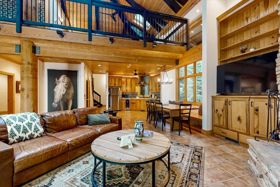 Photo of Others in Helen