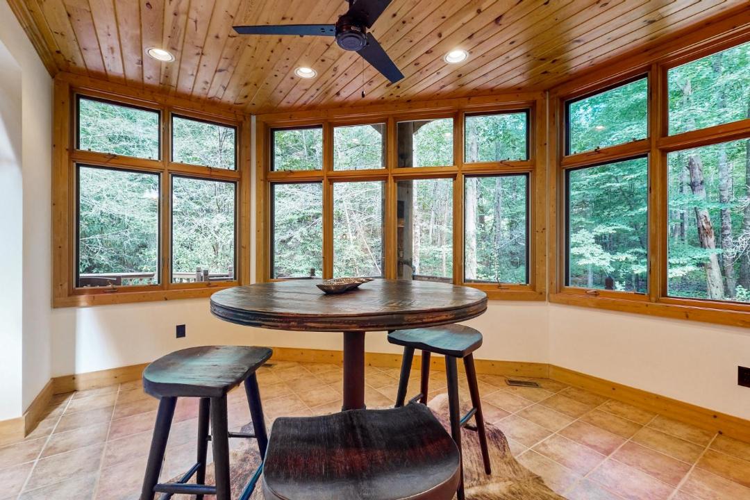 Photo of Others in Helen