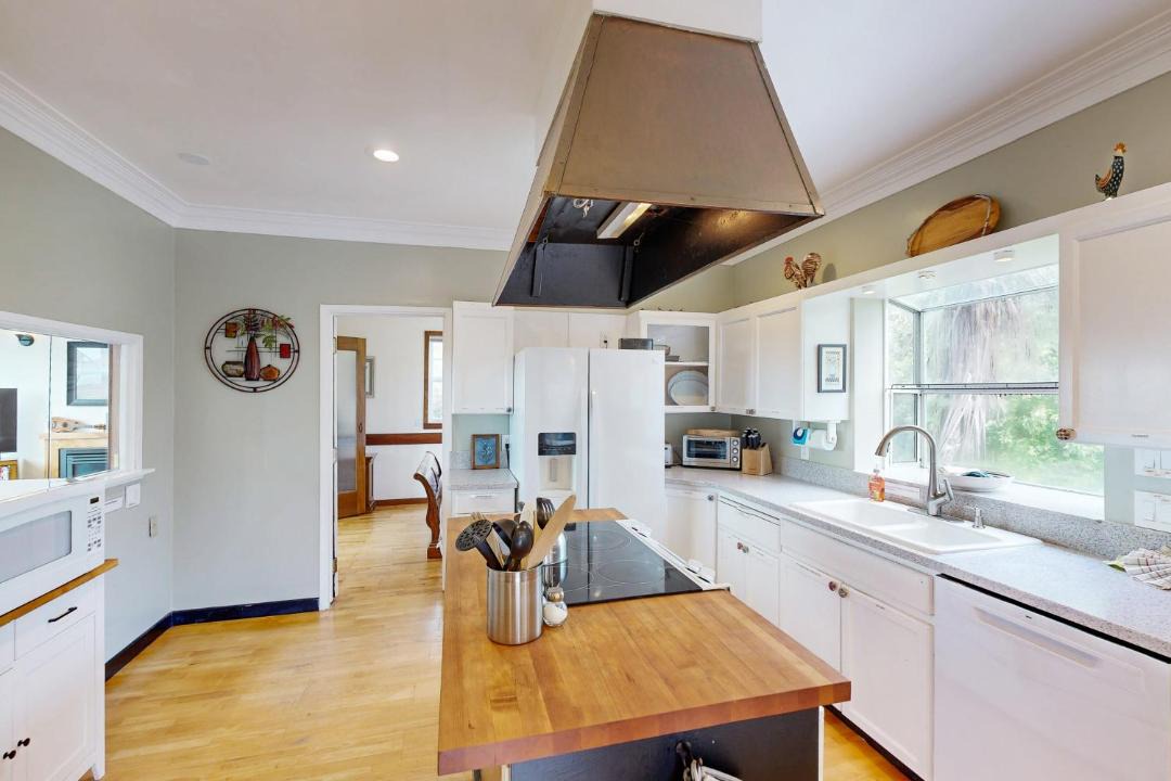 Photo of Kitchen in Ilwaco