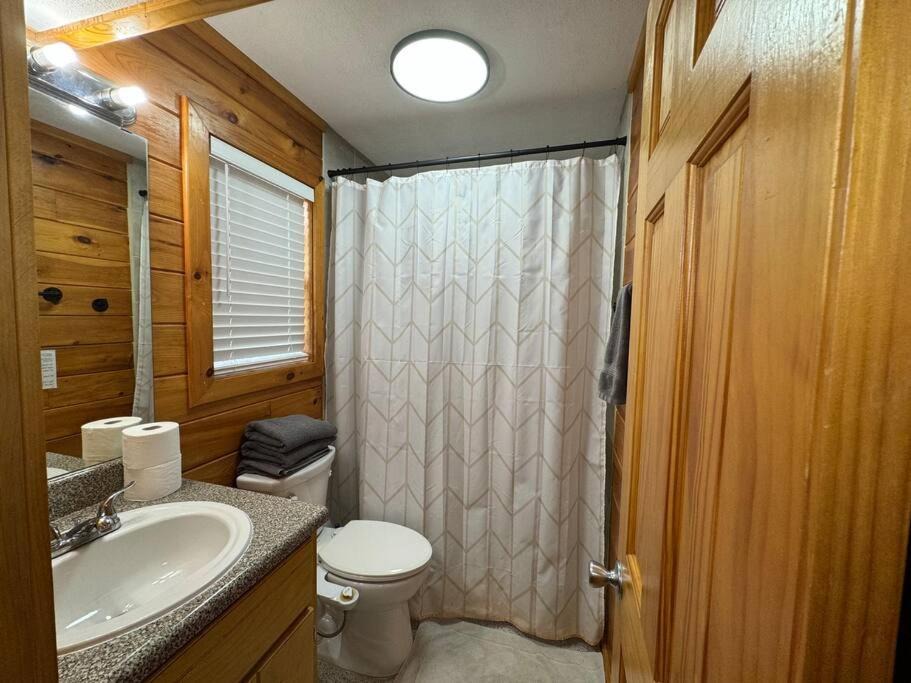 Photo of Bathroom in Concan