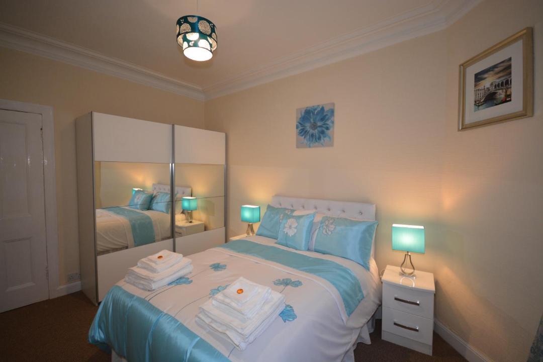 Photo of Bedroom in Tillicoultry