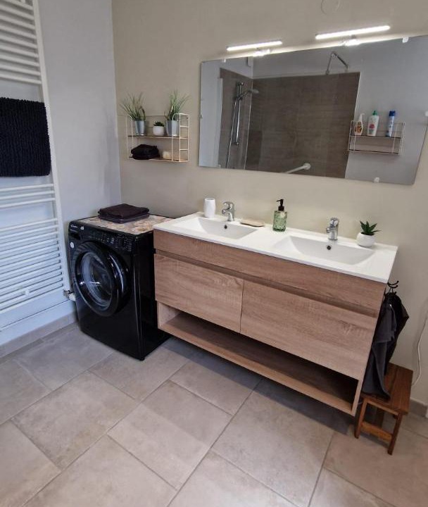 Photo of Bathroom in Appoigny