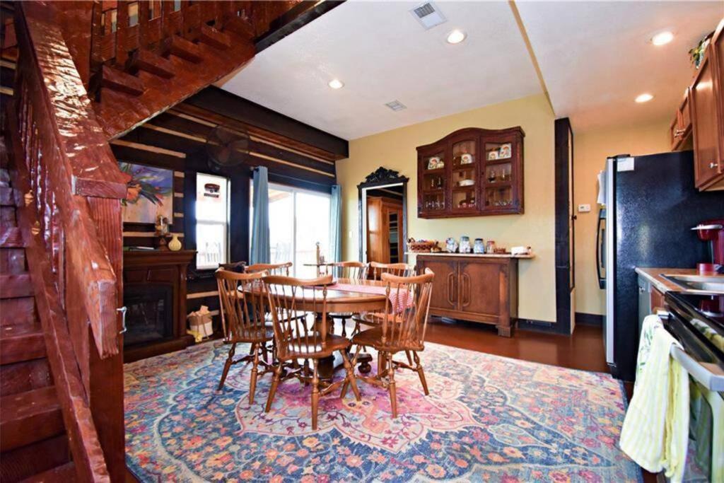 Photo of Kitchen in Oatmeal