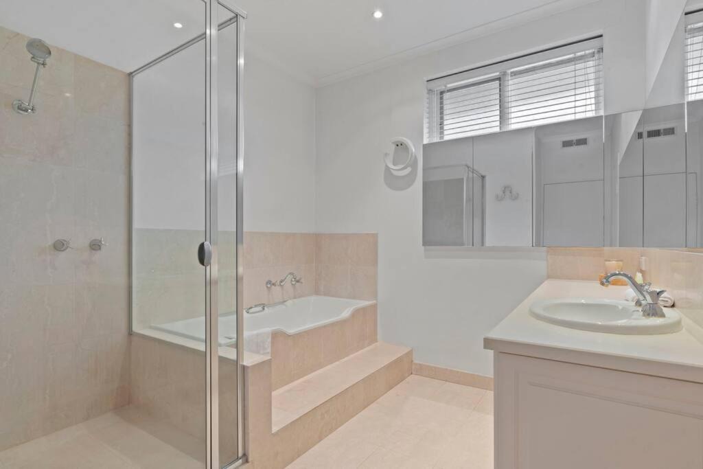 Photo of Bathroom in Toorak