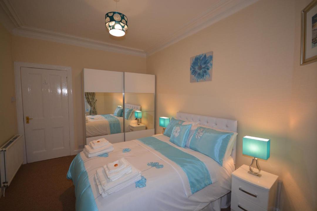 Photo of Bedroom in Tillicoultry