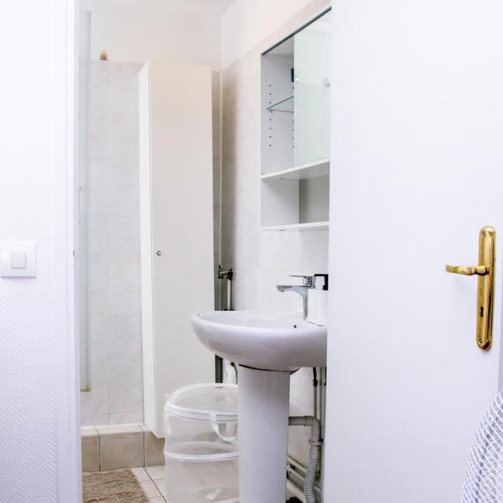 Photo of Bathroom in Le Plessis-Robinson