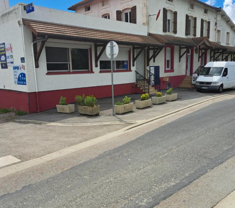 Photo of Others in Chevillon