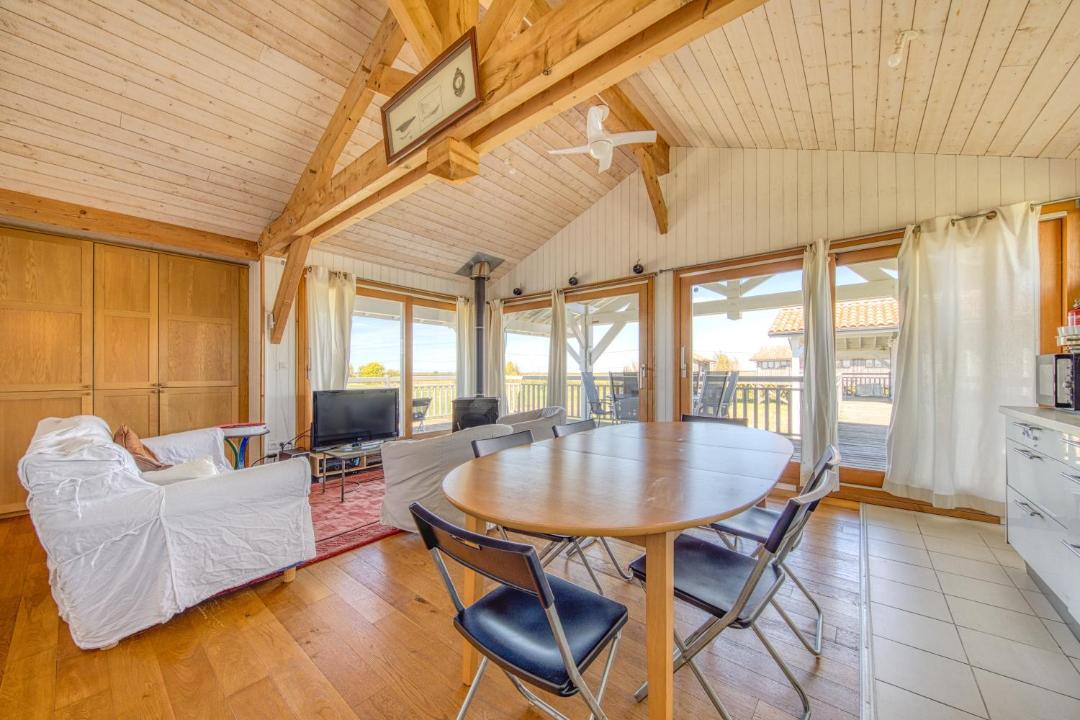 Photo of Others in Talais