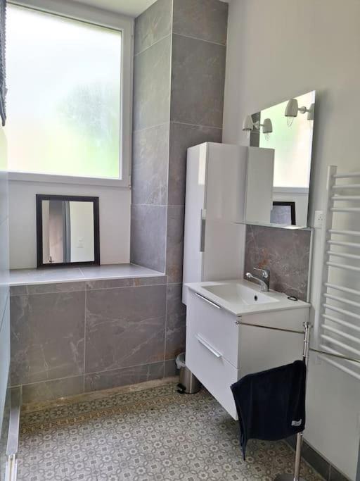 Photo of Bathroom in Trelon