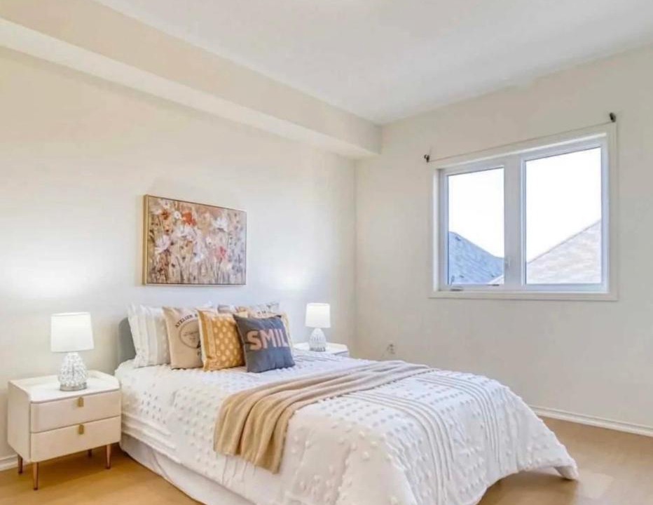 Photo of Bedroom in Richmond Hill