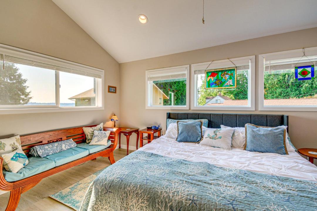 Photo of Bedroom in West Hills