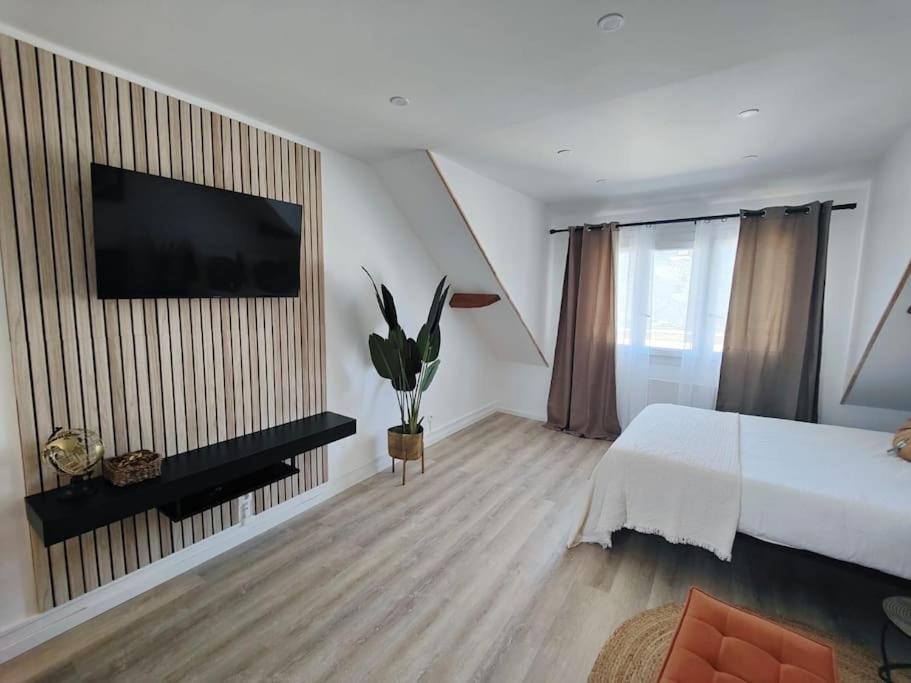 Photo of Bedroom in Chateaudun