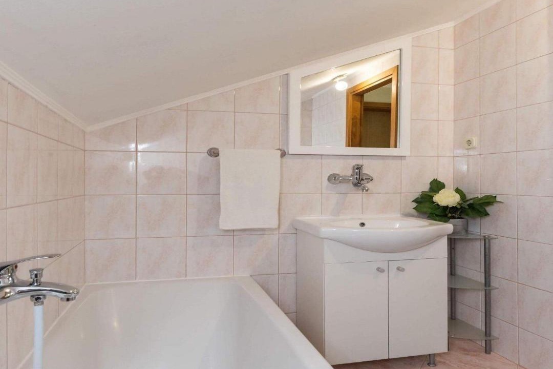Photo of Bathroom in Hodilje