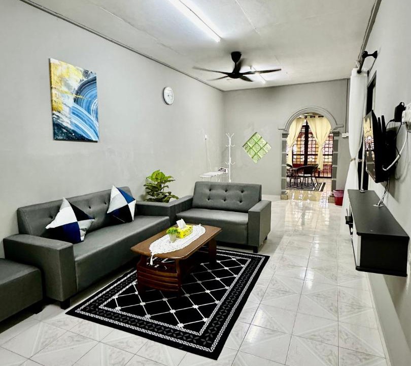 Photo of Livingroom in Kampung Seberang Takir