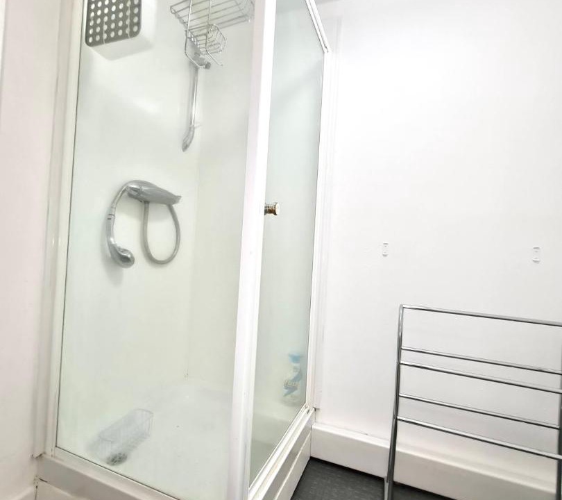 Photo of Bathroom in Ashford