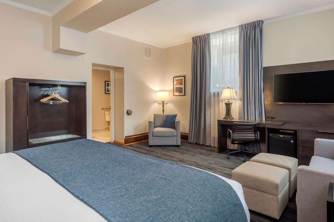 Photo of Bedroom in Thunder Bay