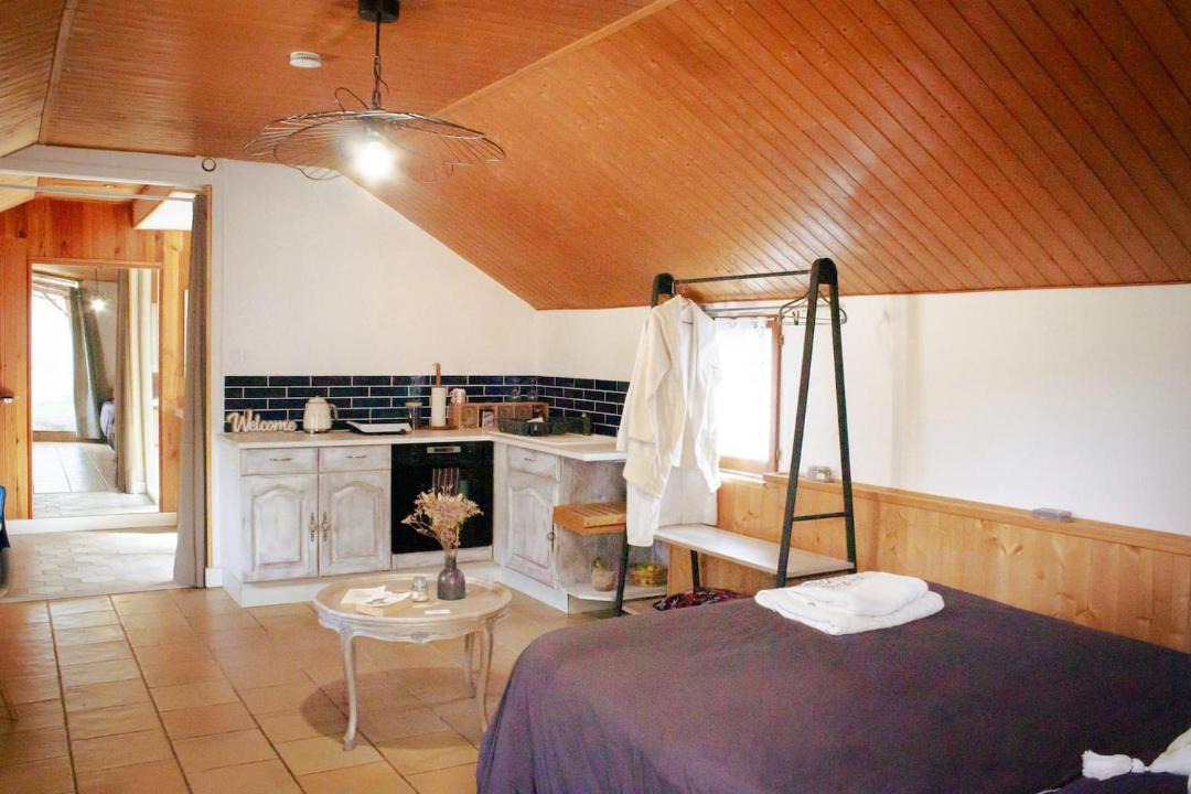 Photo of Others in Montgilbert