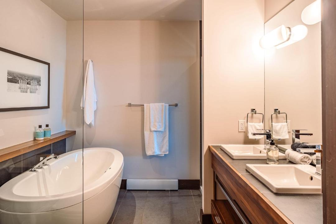 Photo of Bathroom in Lac Superieur Village