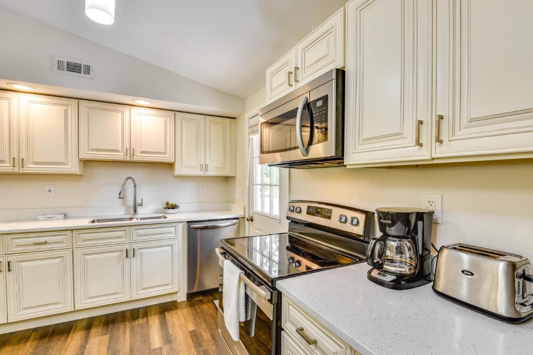 Photo of Kitchen in Shorewood-Tower Hills-Harbert