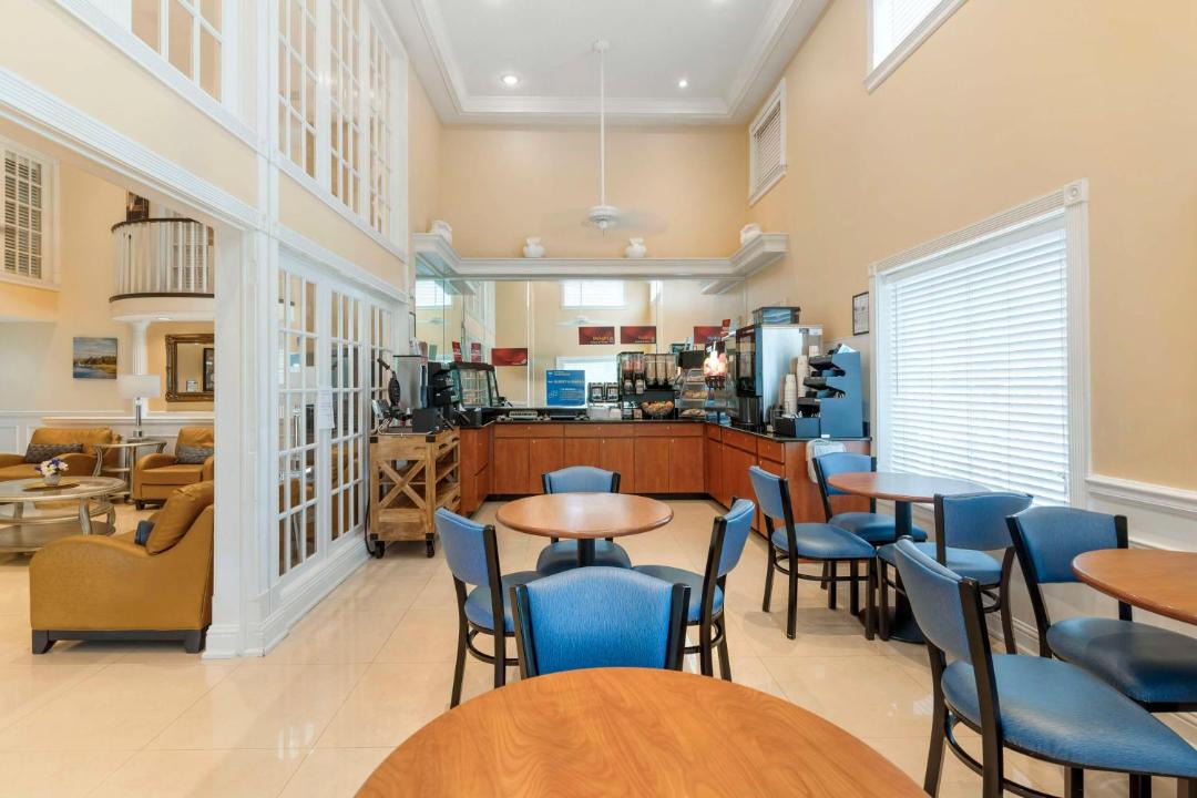 Photo of Others in Kingsland