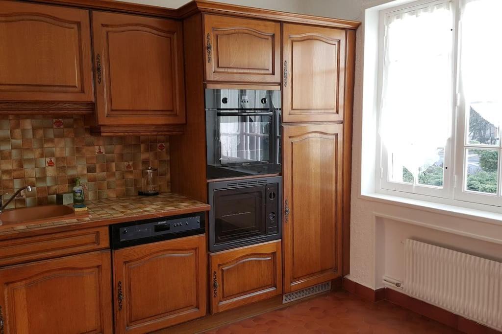 Photo of Kitchen in Saint-Leonard