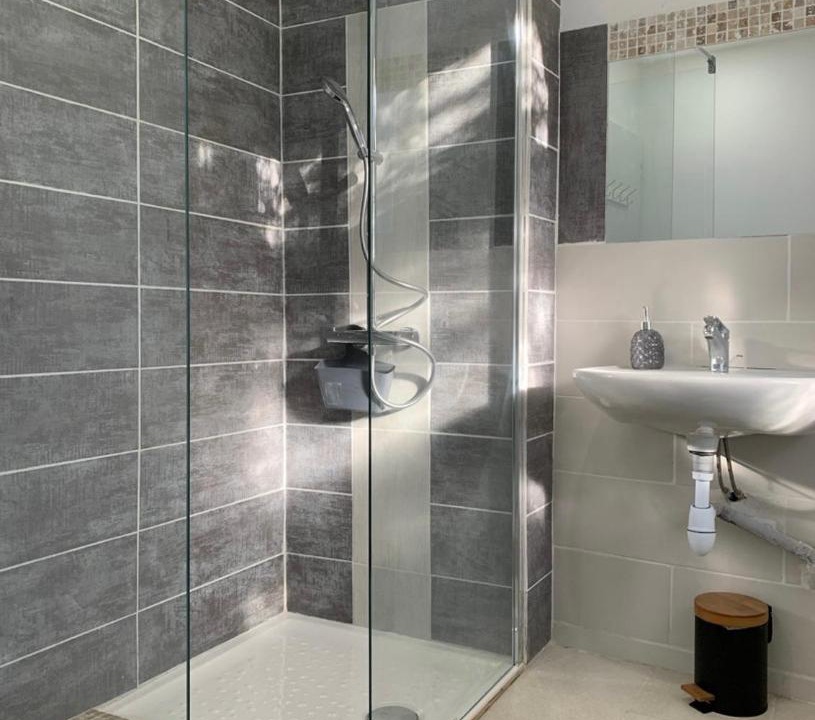 Photo of Bathroom in Bourdeaux