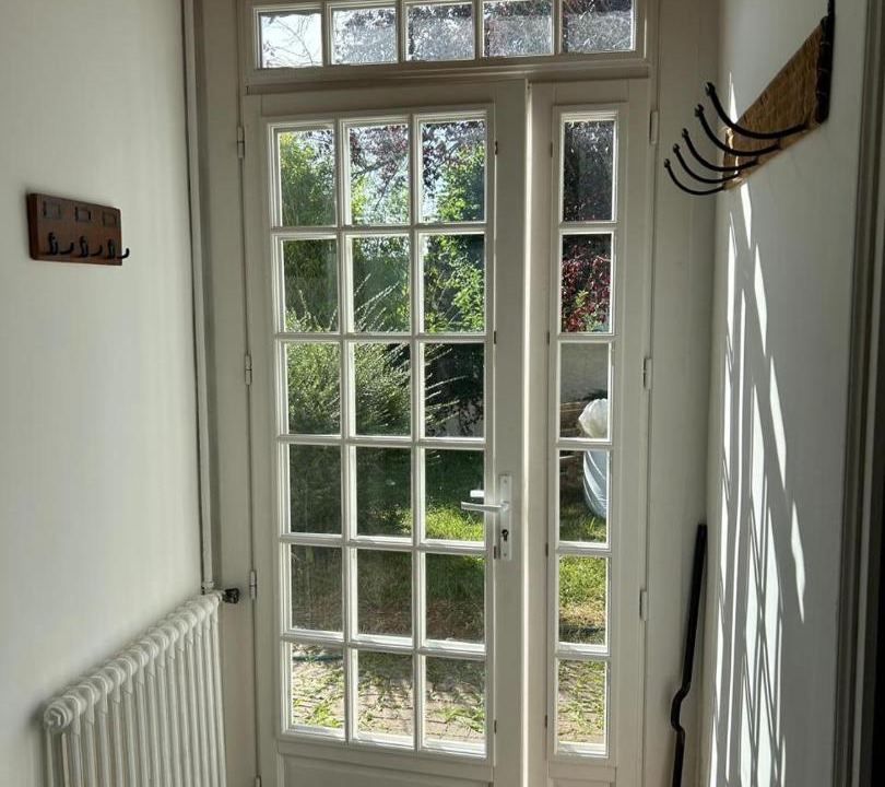 Photo of Others in Le L'habit