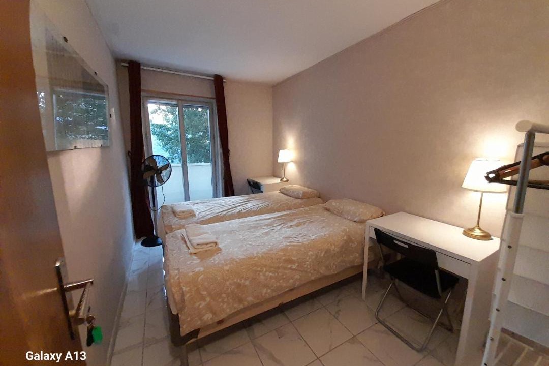 Photo of Others in Fresnes