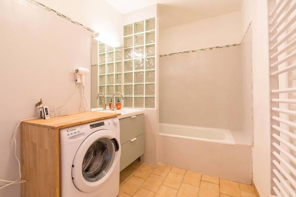 Photo of Bathroom in Ahuy